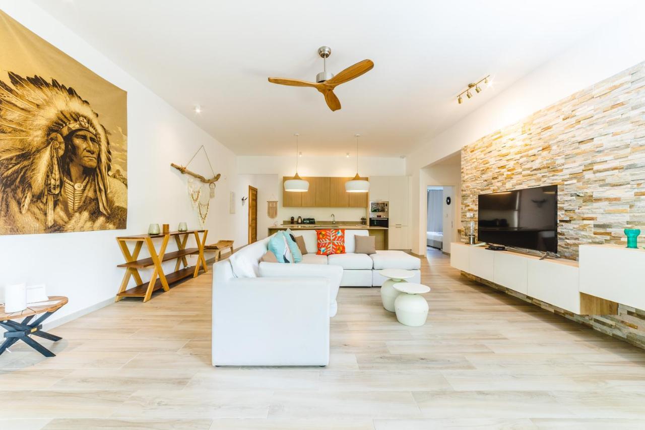 Blue Residences- Ground Floor Two Bedroom Apartment Grand Bay Εξωτερικό φωτογραφία